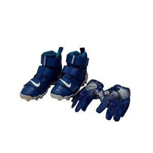 NIKE FORCE Football Cleats size 1.5 Under Armor Football Gloves YMD Blue